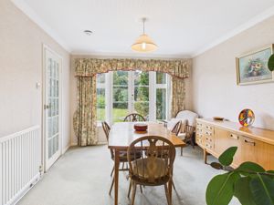 Dining room - click for photo gallery